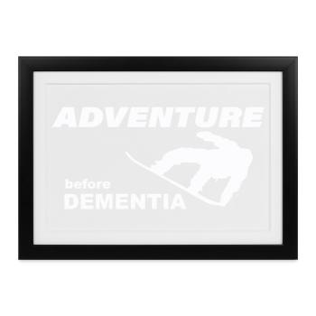 SNOWBOARD ADVENTURE - Gerahmtes Poster (37 × 27 cm) - Schwarz - Vorne