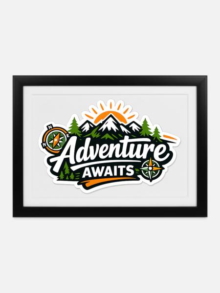 Abenteuer wartet – Bergwald Kompass - Gerahmtes Poster (37 × 27 cm) - Schwarz