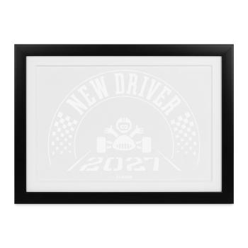 Neuer Fahrer 2027 (Führerschein / Weiß) - Gerahmtes Poster (37 × 27 cm) - Schwarz - Vorne