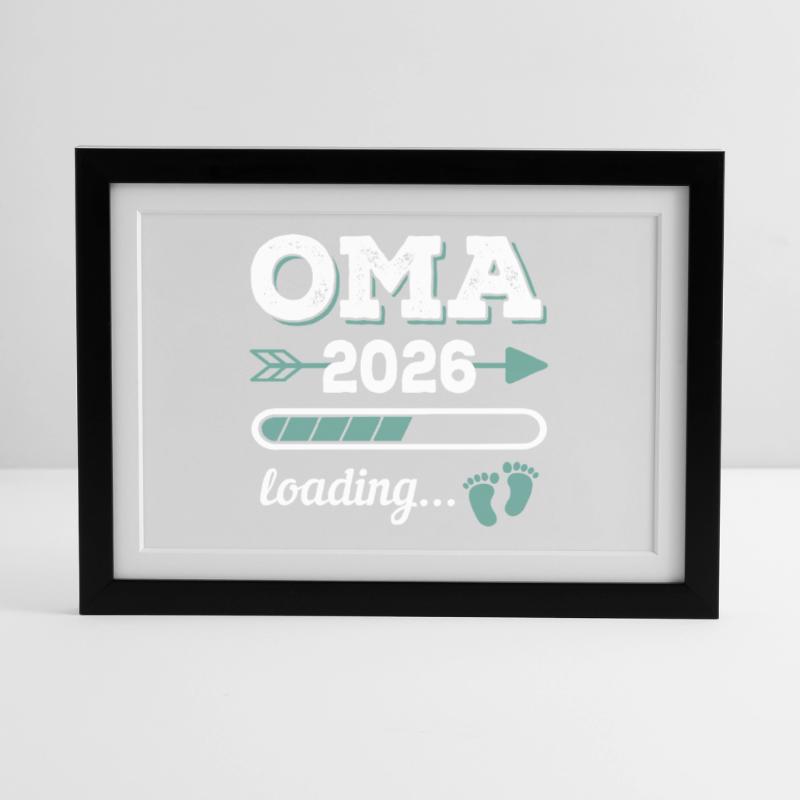 Oma 2026 Loading Werdende Großmutter Geschenkidee Gerahmtes Poster (37 × 27 cm)