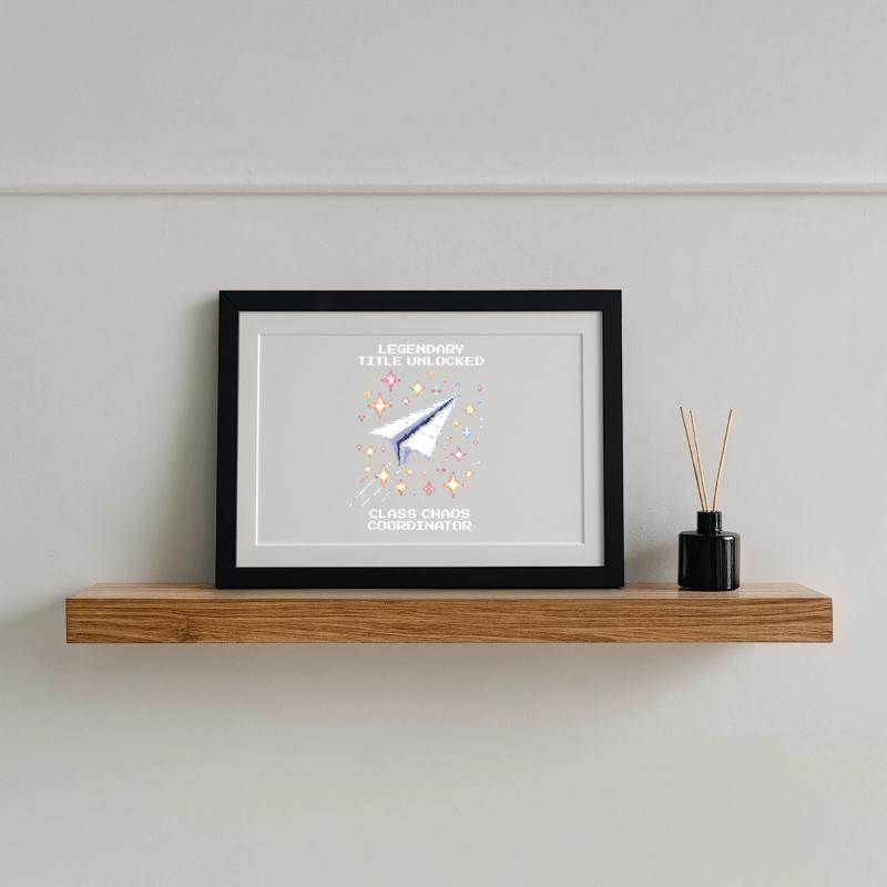 Legendärer Titel freigeschaltet | Klassenchaos Gerahmtes Poster (37 × 27 cm)