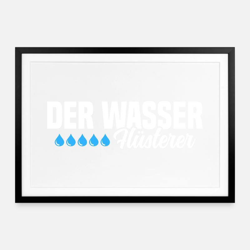 Der Wasser Flüsterer - Gerahmtes Poster (69 × 49 cm) - Schwarz