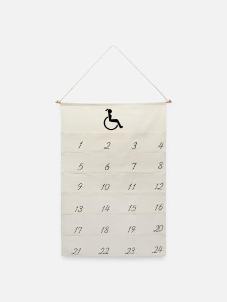 Dame im Rollstuhl Illustration # - Leinen Adventskalender  - Naturweiß