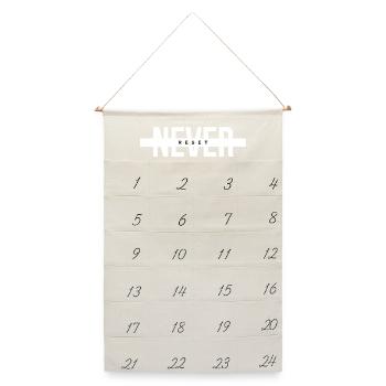 Die Klassiker setzen sich nie zurück | Spielbekleidung - Leinen Adventskalender  - Naturweiß - Vorne