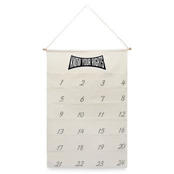 Know Your Rights Aktivismus Gerechtigkeit Freiheit - Leinen Adventskalender  - Naturweiß - Vorne
