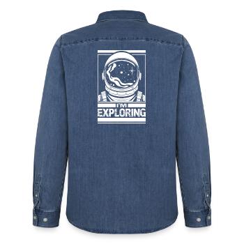 Ich bin auf Erkundungstour - Männer Jeanshemd Organic von Stanley/Stella - verwaschenes Mittelblau  - Hinten - AI Model Male 185 light (185cm)