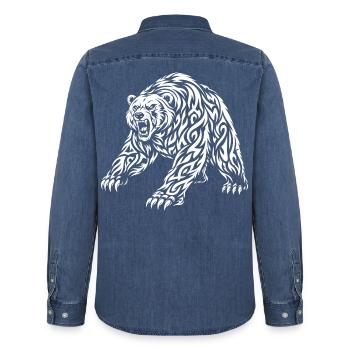 Tribal Grizzly – Wildes Bären Motiv - Männer Jeanshemd Organic von Stanley/Stella - verwaschenes Mittelblau  - Hinten - AI Model Male 185 light (185cm)