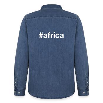 AFRIQUE Afrika - Chemise en denim homme bio Stanley/Stella - bleu moyen délavé  - Dos - AI Model Male 185 light (185cm)