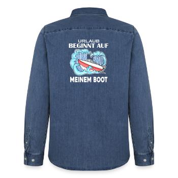 Urlaub Motorboot Kapitän Bootsführerschein - Männer Jeanshemd Organic von Stanley/Stella - verwaschenes Mittelblau  - Hinten - AI Model Male 185 light (185cm)