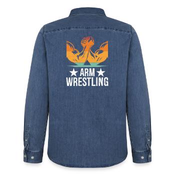 Arm Wrestling Tee - Männer Jeanshemd Organic von Stanley/Stella - verwaschenes Mittelblau  - Hinten - AI Model Male 185 light (185cm)