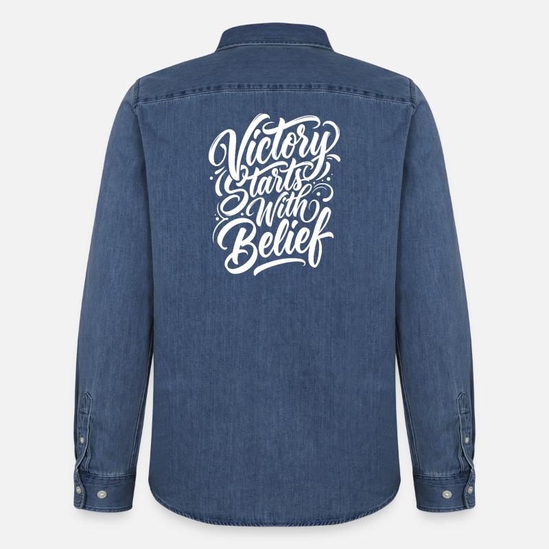 Der Sieg beginnt mit dem Glauben - Männer Jeanshemd Organic von Stanley/Stella - verwaschenes Mittelblau 