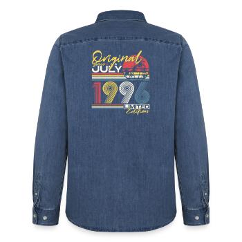 Juli 1996 Jahrgang Geburtstag Vintage Geschenk - Männer Jeanshemd Organic von Stanley/Stella - verwaschenes Mittelblau  - Hinten - AI Model Male 185 light (185cm)