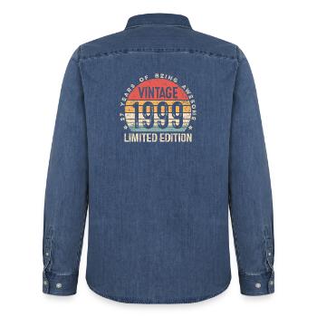 27 ans cadeaux vintage 1999 édition limitée - Chemise en denim homme bio Stanley/Stella - bleu moyen délavé  - Dos - AI Model Male 185 light (185cm)