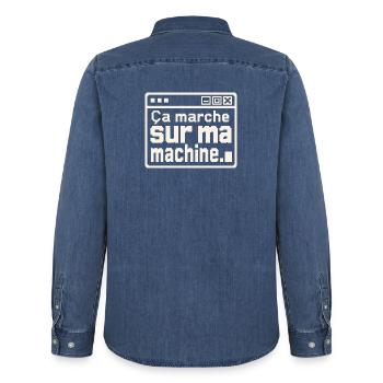 Développeur, ça marche sur ma machine - Chemise en denim homme bio Stanley/Stella - bleu moyen délavé  - Dos - AI Model Male 185 light (185cm)