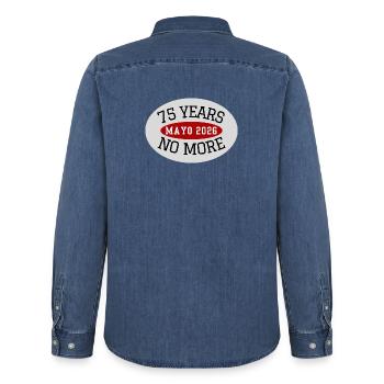 Mayo, 75 Jahre nicht mehr - Männer Jeanshemd Organic von Stanley/Stella - verwaschenes Mittelblau  - Hinten - AI Model Male 185 light (185cm)