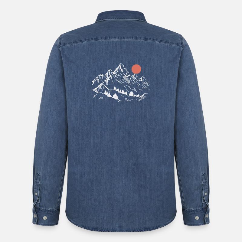 Schneebedeckte Gipfel unter roter Sonne - Männer Jeanshemd Organic von Stanley/Stella - verwaschenes Mittelblau 