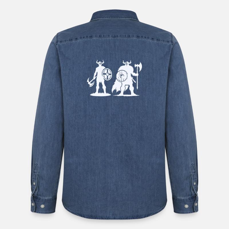 Wikinger-Duo: Schild & Beil im Schatten - Männer Jeanshemd Organic von Stanley/Stella - verwaschenes Mittelblau 