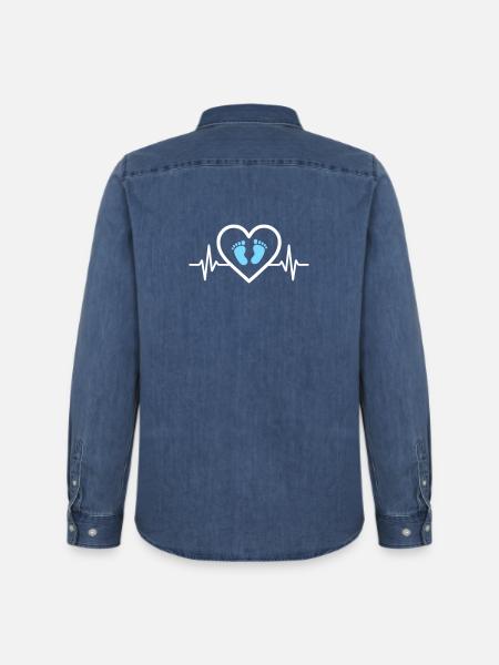 Pregnancy Announcement Heart Blue Footprints Boy - Men’s Organic Denim Shirt by Stanley/Stella - mid washy 