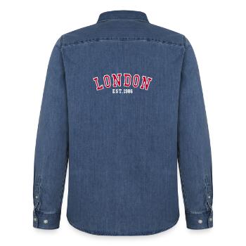 Londres Fondée en 1986 - Chemise en denim homme bio Stanley/Stella - bleu moyen délavé  - Dos - AI Model Male 185 light (185cm)
