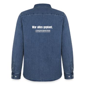 War alles geplant. Nur halt anders. | Alltagshumor - Männer Jeanshemd Organic von Stanley/Stella - verwaschenes Mittelblau  - Hinten - AI Model Male 185 light (185cm)
