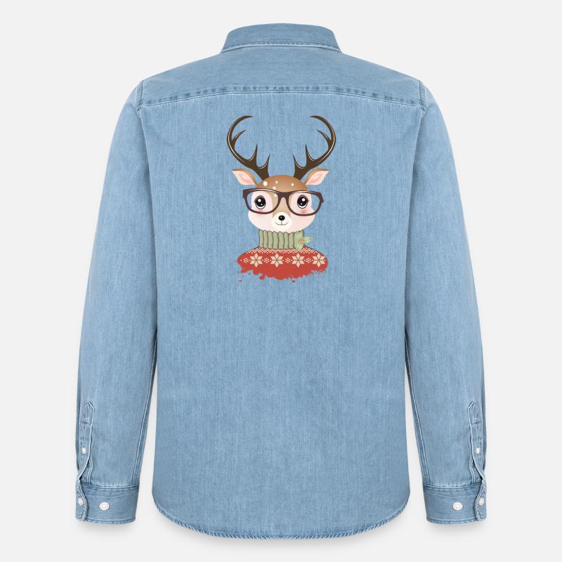 Hirsch mit Weihnachtspullover und Nerd Brille - Männer Jeanshemd Organic von Stanley/Stella - verwaschenes Hellblau