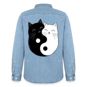 Yin und Yang Katzen Katzenhalter Buddhismus Grafik - Männer Jeanshemd Organic von Stanley/Stella - verwaschenes Hellblau - Hinten - AI Model Male 185 light (185cm)