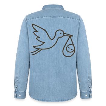 Cigogne avec bébé enfant - Arrivée minimale de bébé - Chemise en denim homme bio Stanley/Stella - bleu clair délavé - Dos - AI Model Male 185 light (185cm)