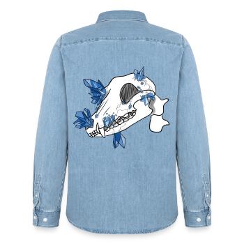 Kristallschädel - Canidae (von Leni Riosa) - Männer Jeanshemd Organic von Stanley/Stella - verwaschenes Hellblau - Hinten - AI Model Male 185 light (185cm)