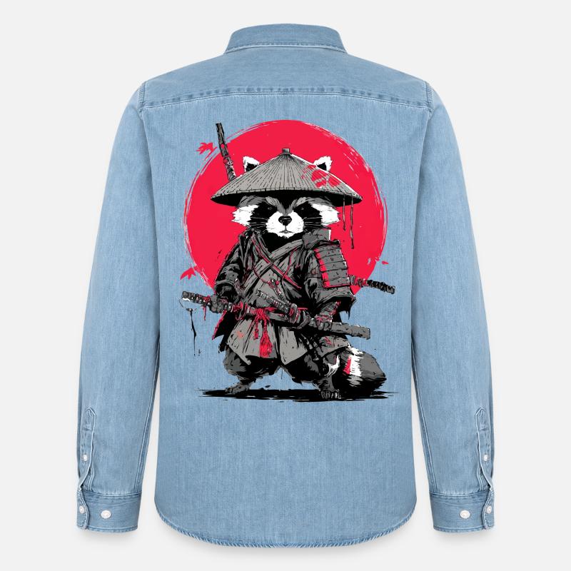 Waschbär-Samurai unter Crimson Moon - Männer Jeanshemd Organic von Stanley/Stella - verwaschenes Hellblau