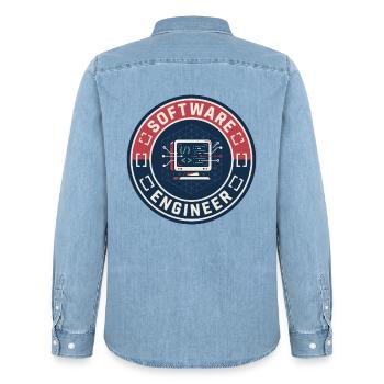 Vintage Software Engineer Code Terminal Patch Top - Männer Jeanshemd Organic von Stanley/Stella - verwaschenes Hellblau - Hinten - AI Model Male 185 light (185cm)