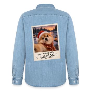 Tail Wagging Season Zwergspitz Selfie - Männer Jeanshemd Organic von Stanley/Stella - verwaschenes Hellblau - Hinten - AI Model Male 185 light (185cm)