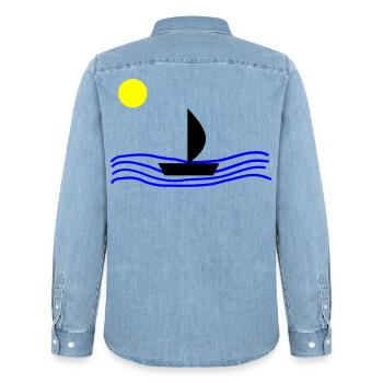 Mit dem Boot auf dem Meer - Männer Jeanshemd Organic von Stanley/Stella - verwaschenes Hellblau - Hinten - AI Model Male 185 light (185cm)