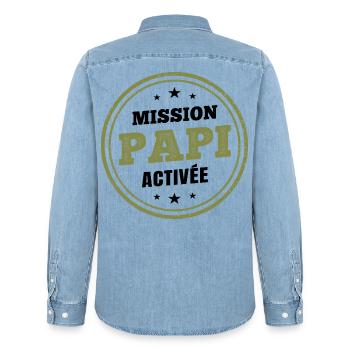 Opa Mission aktiviert | Humoristi Schwangerschaftsdurchsage - Männer Jeanshemd Organic von Stanley/Stella - verwaschenes Hellblau - Hinten - AI Model Male 185 light (185cm)