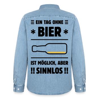 Ein Tag Ohne Bier Ist Möglich, Aber Sinnlos! POS2C - Männer Jeanshemd Organic von Stanley/Stella - verwaschenes Hellblau - Hinten - AI Model Male 185 light (185cm)