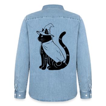 Magische Halloween Katze als Hexe - Ohne Sterne - Männer Jeanshemd Organic von Stanley/Stella - verwaschenes Hellblau - Hinten - AI Model Male 185 light (185cm)