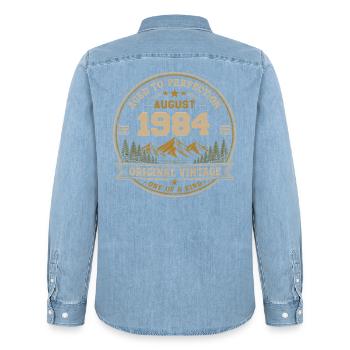 August 1984 Original Birthday Vintage Mountain - Männer Jeanshemd Organic von Stanley/Stella - verwaschenes Hellblau - Hinten - AI Model Male 185 light (185cm)