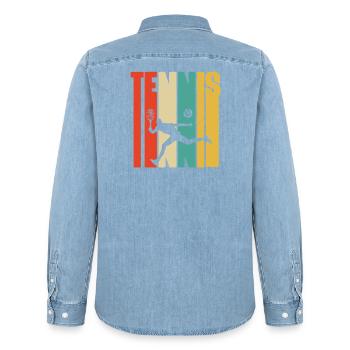 Ich kann nicht, ich habe kein Tennis. - Männer Jeanshemd Organic von Stanley/Stella - verwaschenes Hellblau - Hinten - AI Model Male 185 light (185cm)