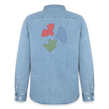 Groupe de trois casse-tête des couleurs du puzzle - Chemise en denim homme bio Stanley/Stella - bleu clair délavé - Dos - AI Model Male 185 light (185cm)