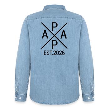 Croisement de l’annonce de grossesse du père 2026 - Chemise en denim homme bio Stanley/Stella - bleu clair délavé - Dos - AI Model Male 185 light (185cm)