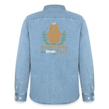Capybara-Modus — Stress hat Tschüss gesagt - Männer Jeanshemd Organic von Stanley/Stella - verwaschenes Hellblau - Hinten - AI Model Male 185 light (185cm)
