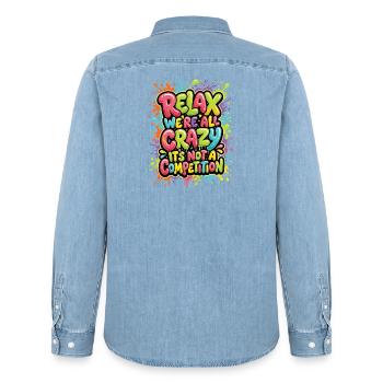 Détends-toi, on est tous fous - Chemise en denim homme bio Stanley/Stella - bleu clair délavé - Dos - AI Model Male 185 light (185cm)