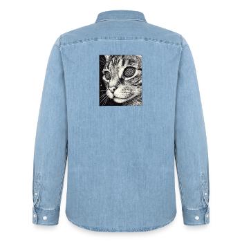 Hypnotischer Katzenblick im All - Männer Jeanshemd Organic von Stanley/Stella - verwaschenes Hellblau - Hinten - AI Model Male 185 light (185cm)