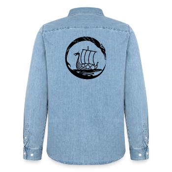 Celtic Irland Wikinger Keltisch Knoten Schiff - Männer Jeanshemd Organic von Stanley/Stella - verwaschenes Hellblau - Hinten - AI Model Male 185 light (185cm)