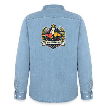Ein Team Ein Takt Ein Ziel Mannschaft Teamgeist - Männer Jeanshemd Organic von Stanley/Stella - verwaschenes Hellblau - Hinten - AI Model Male 185 light (185cm)