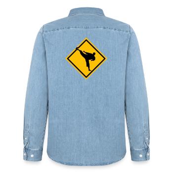 Karate Warnschild Yokogeri - Männer Jeanshemd Organic von Stanley/Stella - verwaschenes Hellblau - Hinten - AI Model Male 185 light (185cm)