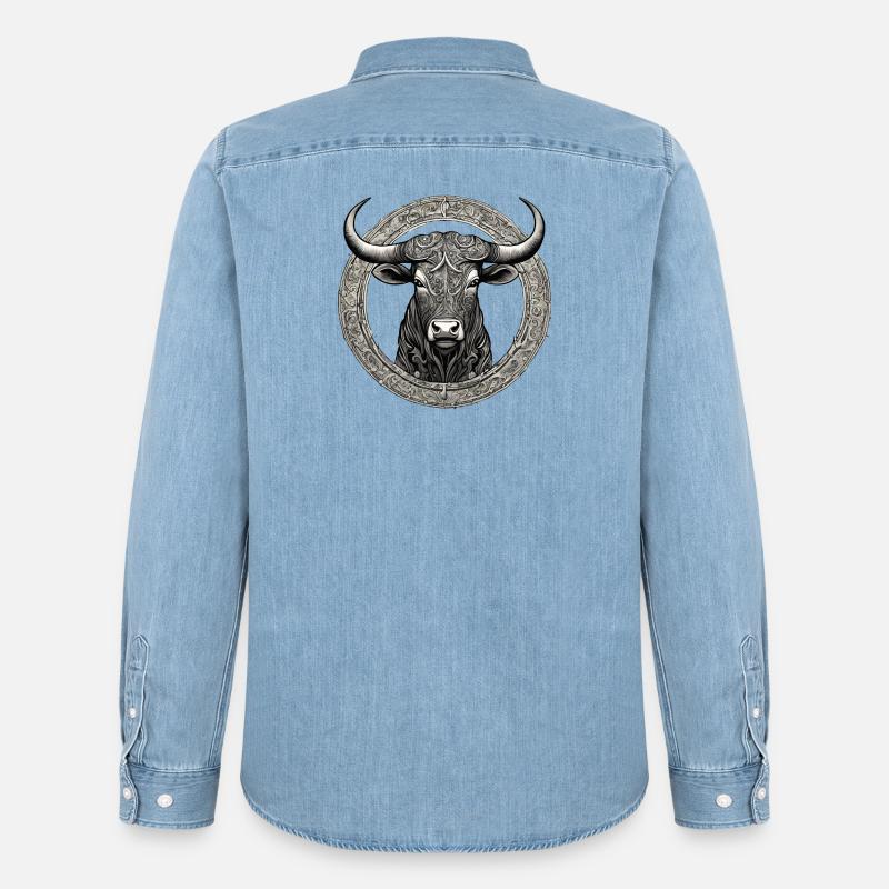 Taurus Widder Bulle Kuh ochse Designe - Männer Jeanshemd Organic von Stanley/Stella - verwaschenes Hellblau