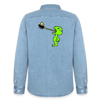 La grenouille attrape la mouche langue moustique manger le crapaud de la faim - Chemise en denim homme bio Stanley/Stella - bleu clair délavé - Dos - AI Model Male 185 light (185cm)