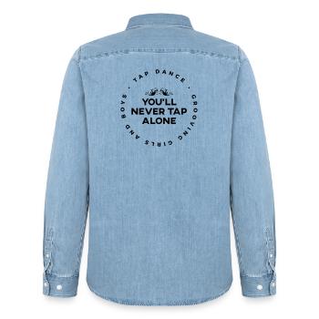 Tu ne clapoteras jamais seul - Tap-shirt - Chemise en denim homme bio Stanley/Stella - bleu clair délavé - Dos - AI Model Male 185 light (185cm)
