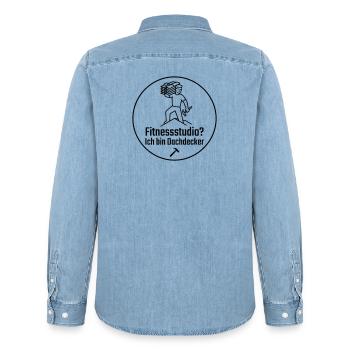 Fitnessstudio? Ich bin Dachdecker - Männer Jeanshemd Organic von Stanley/Stella - verwaschenes Hellblau - Hinten - AI Model Male 185 light (185cm)