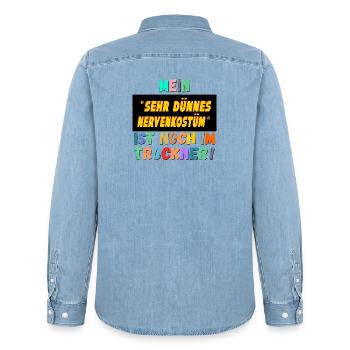 LUSTIGE KARNEVALSSPRÜCHE NERVENKOSTÜM - Männer Jeanshemd Organic von Stanley/Stella - verwaschenes Hellblau - Hinten - AI Model Male 185 light (185cm)